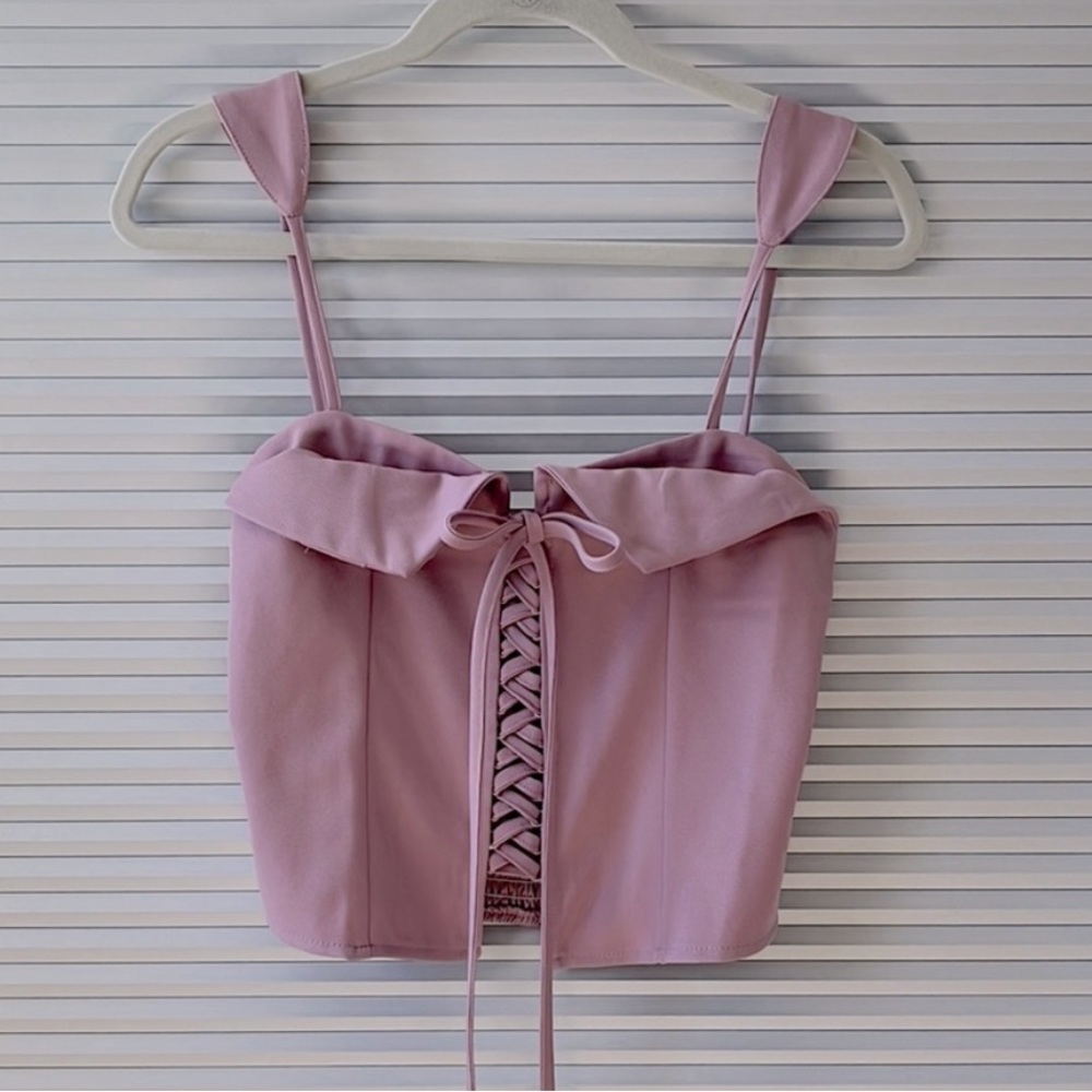 Verge girl mood du jour lace up top lavender